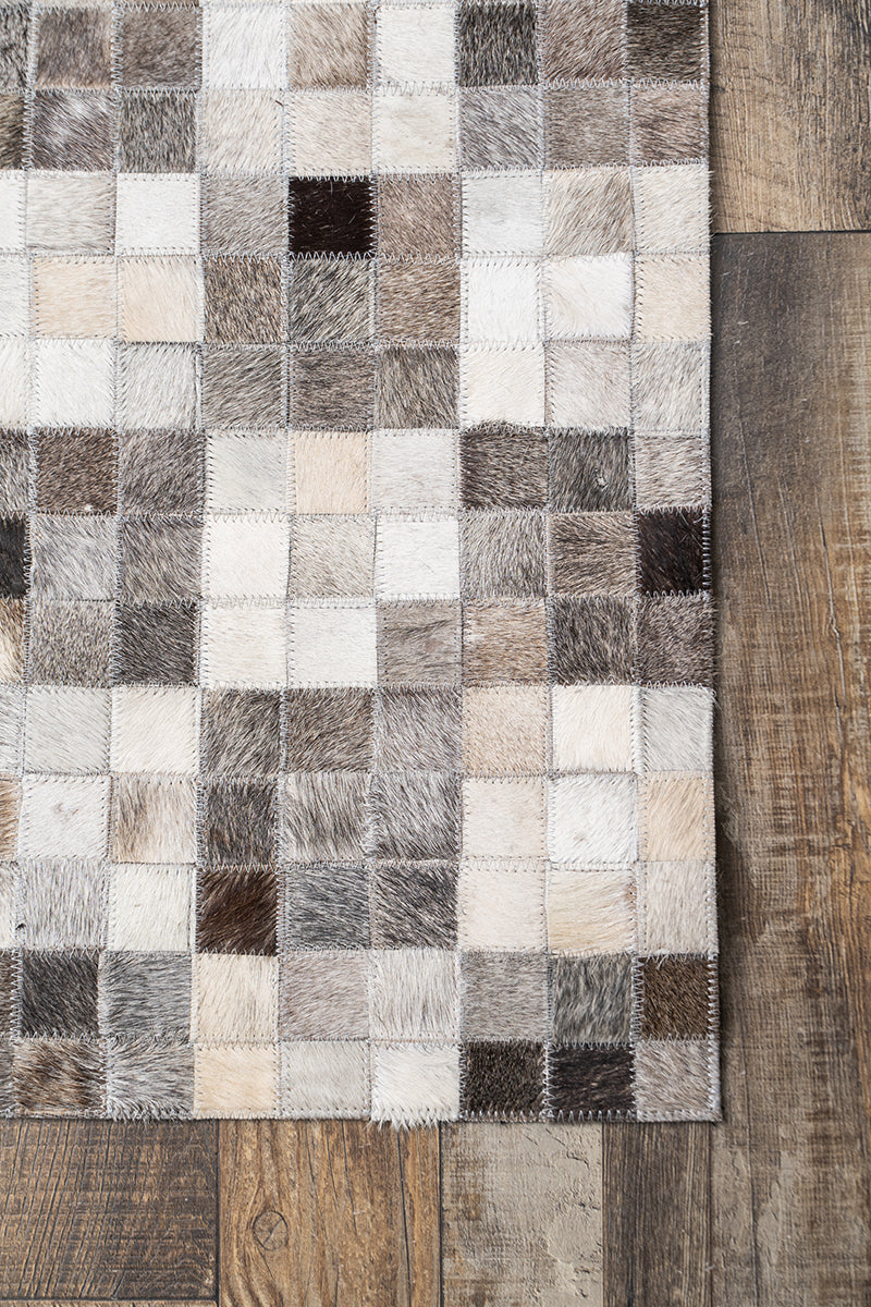 Lugana Grey.Charcoal Leather Hairon Carpet