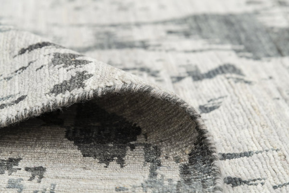 Luxury - Sinclaire Grey New Zealand Wool Hand Knotted Premium Carpet Pristine G810