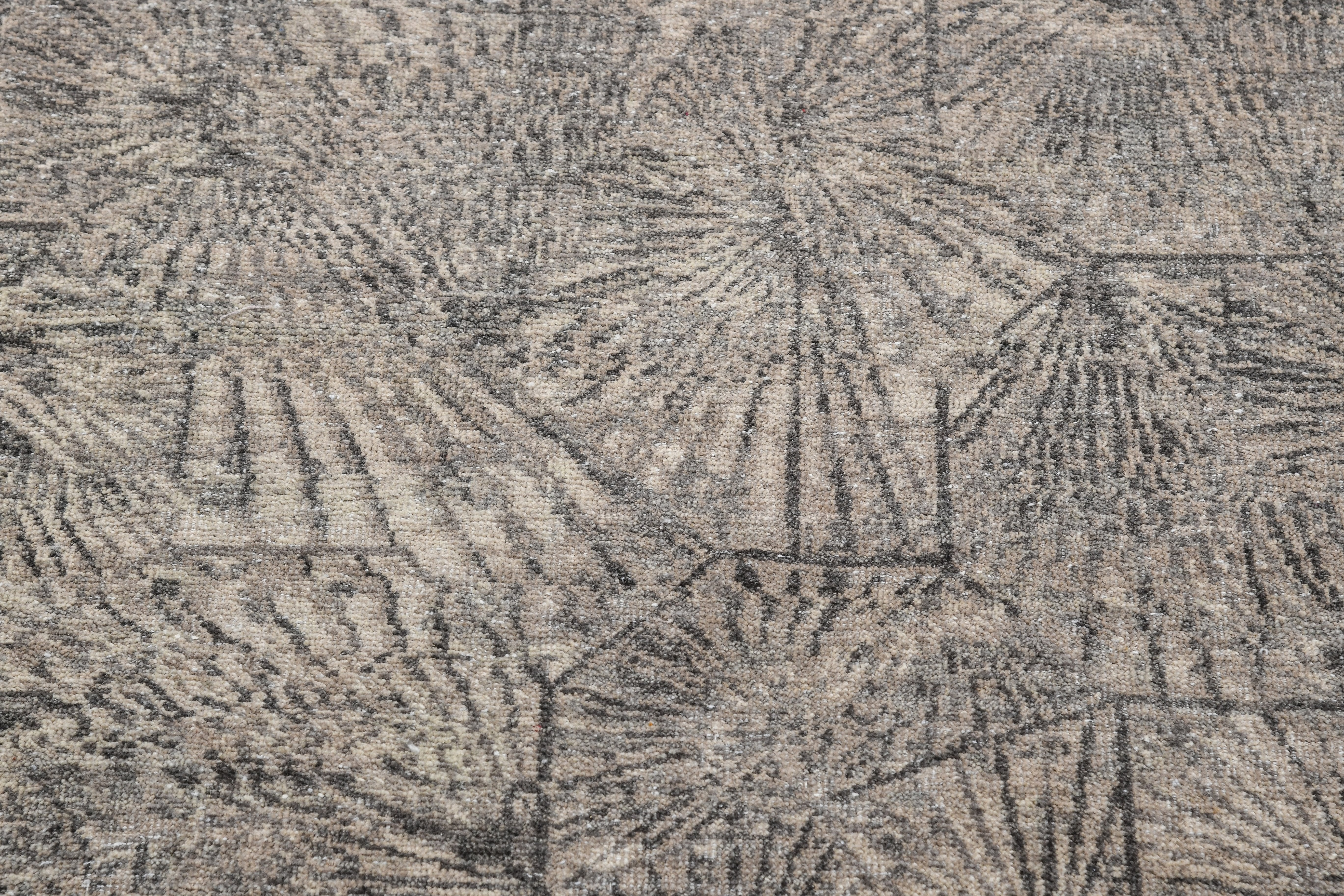 CT 132, TAUPE.CHARCOAL, PICTURE NO.4