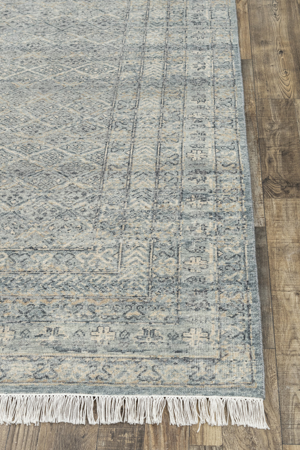 Luxury - Hand Made Hand Knotted Pure Wool Vibrance Green Beige Carpet Baori-1