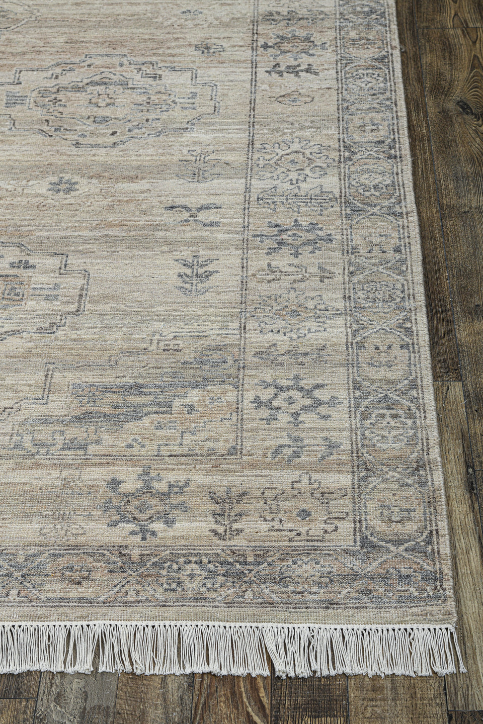 Luxury - Hand Made Hand Knotted Pure Wool Vibrance Brown Grey Carpet Heriz3