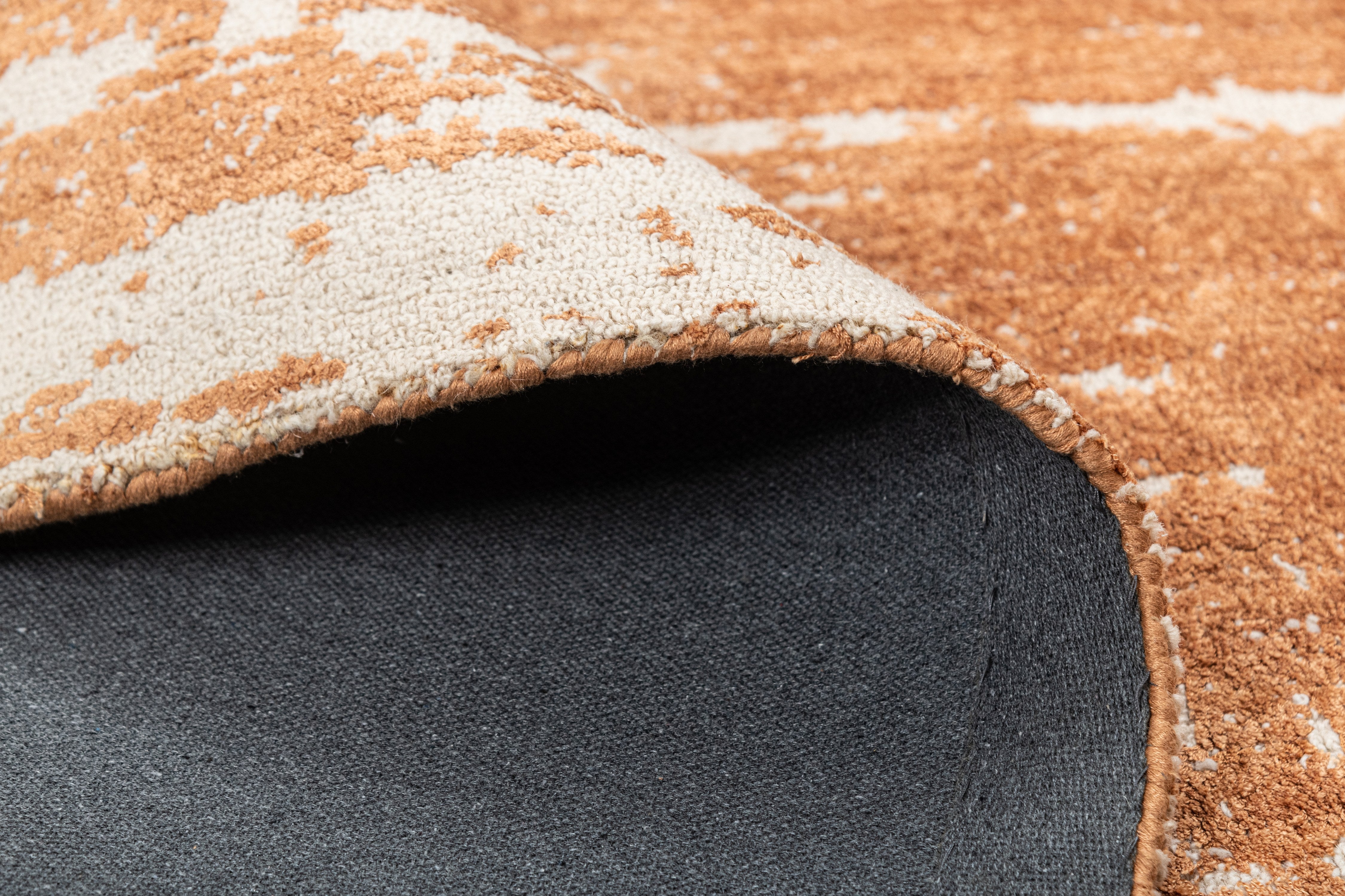 HUE RUST.IVORY SIZE 5X8 PICTURE NO. 6