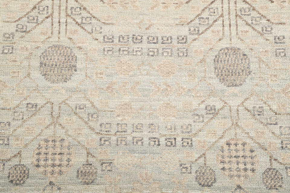 Luxury - Hand Made Hand Knotted Pure Wool Vibrance Beige Blue Carpet Khotan2