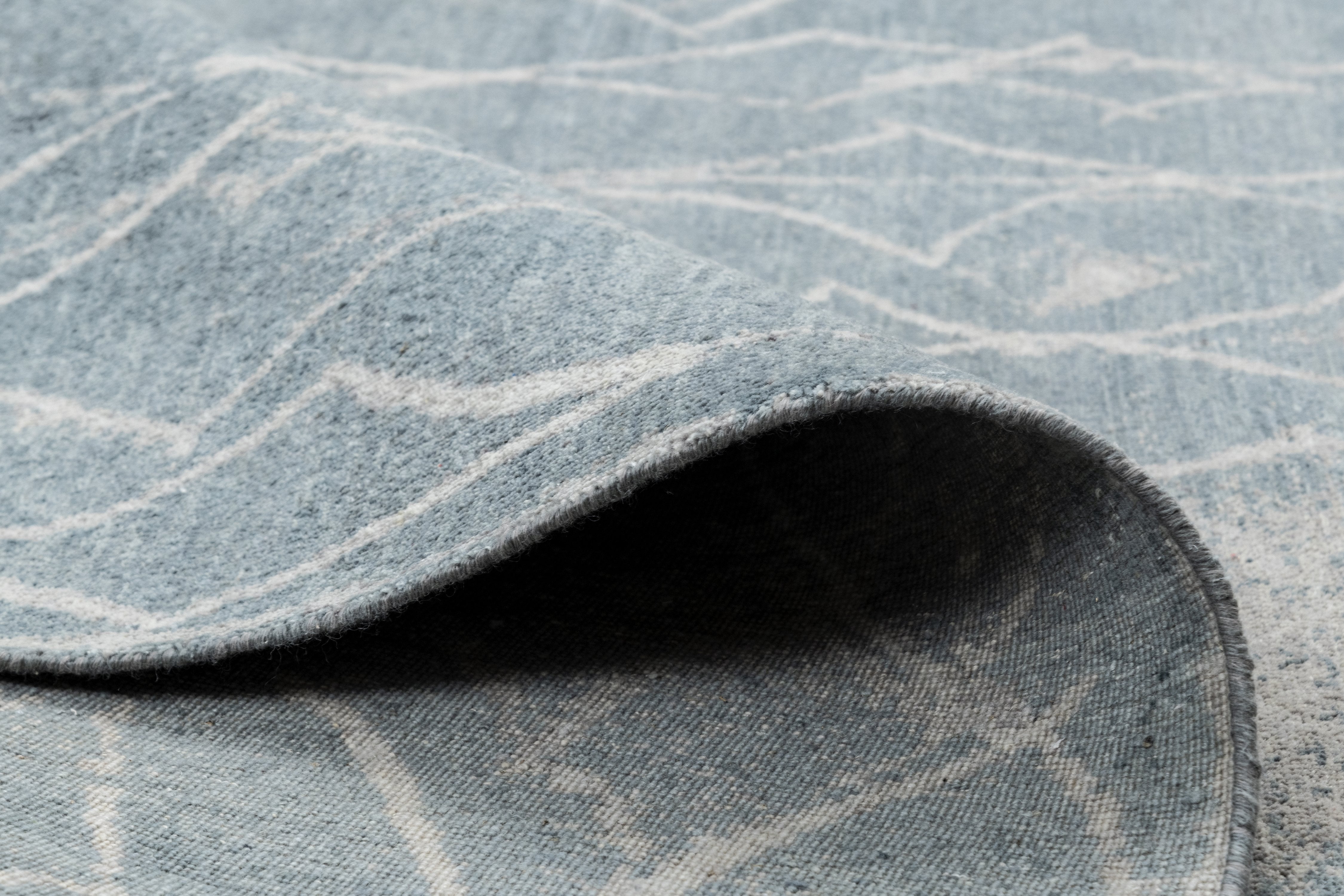 MINIMLISTIC 01 03, SIZE 8X10 & 9x12, PICTURE NO.5 PC NO. 10665